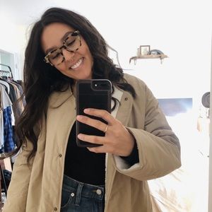 Meet your Posher, Angela